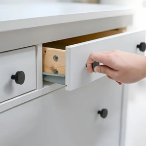 Drawer handle repair & installation